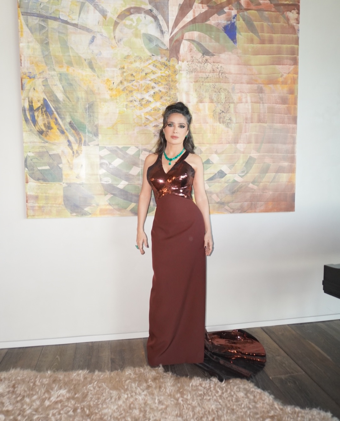 Выглядит на 30 в 58 лет: Сальма Хайек раскрыла секреты своей молодости